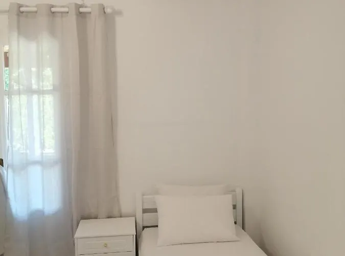 Pericles Apartment